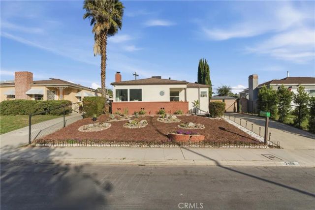 2106 Mcpherson Avenue, Los Angeles, CA 90032