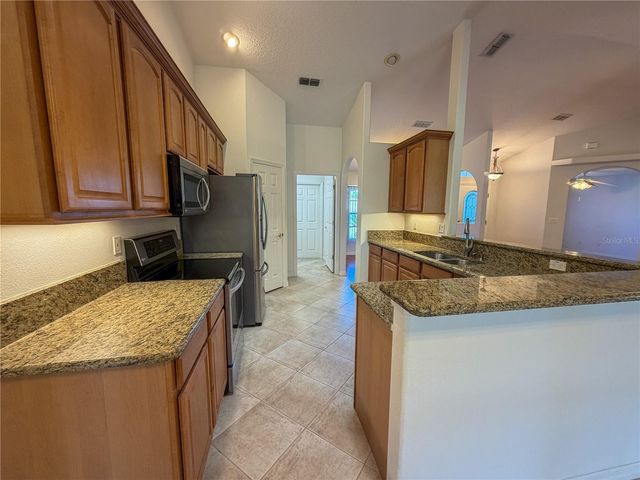 17638 WINDY PINE STREET, Montverde, FL 34756