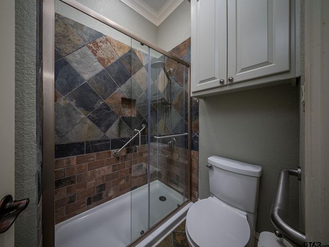 2025 Stonegate Valley Dr, Tyler, TX 75703