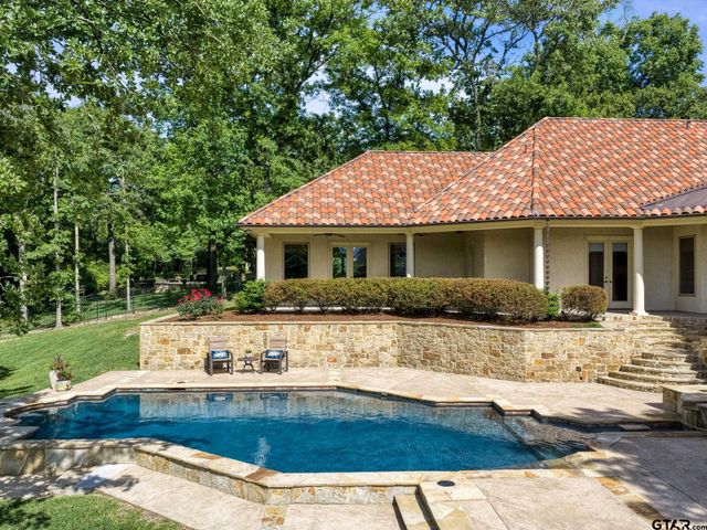 2025 Stonegate Valley Dr, Tyler, TX 75703