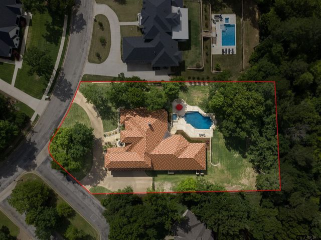 2025 Stonegate Valley Dr, Tyler, TX 75703
