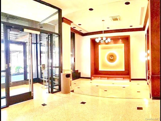 4140 Union Street 6S, Flushing, NY 11355