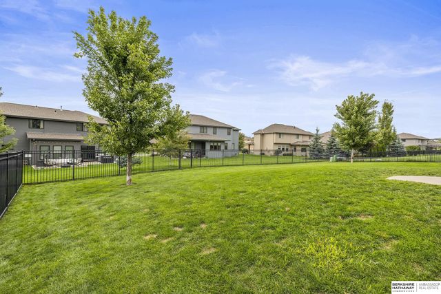 2302 N 178th Street, Omaha, NE 68116