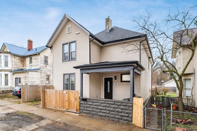 12 E Saint Clair Street, Newark, OH 43055