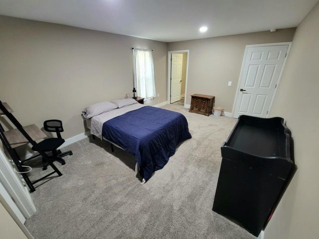 12 E Saint Clair Street, Newark, OH 43055