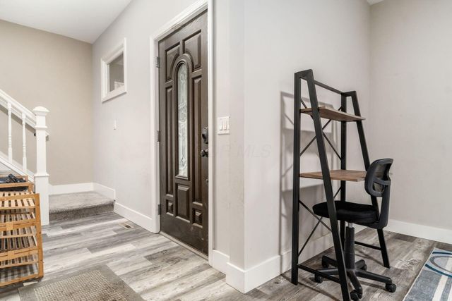 12 E Saint Clair Street, Newark, OH 43055