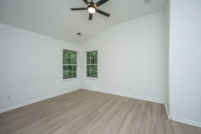 8506 Falling Leaf Lane, North Charleston, SC 29420