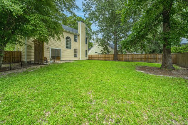 8506 Falling Leaf Lane, North Charleston, SC 29420