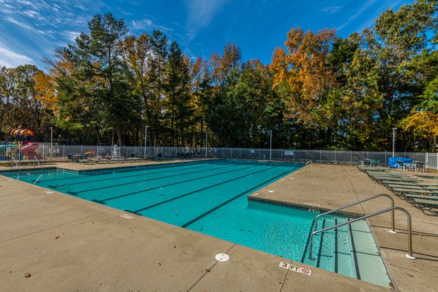 8506 Falling Leaf Lane, North Charleston, SC 29420