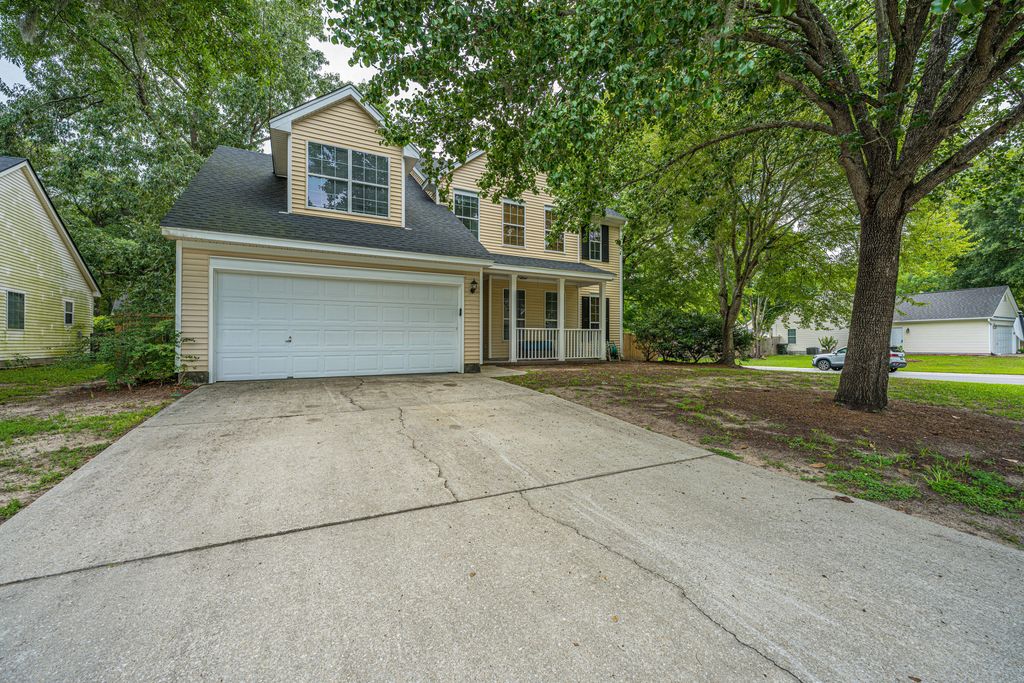 8506 Falling Leaf Lane, North Charleston, SC 29420