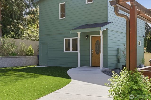 13314 78th Place NE, Kirkland, WA 98034