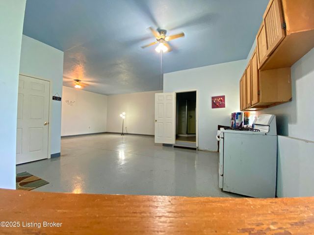 356 Armes Lively Rd, Leitchfield, KY 42754