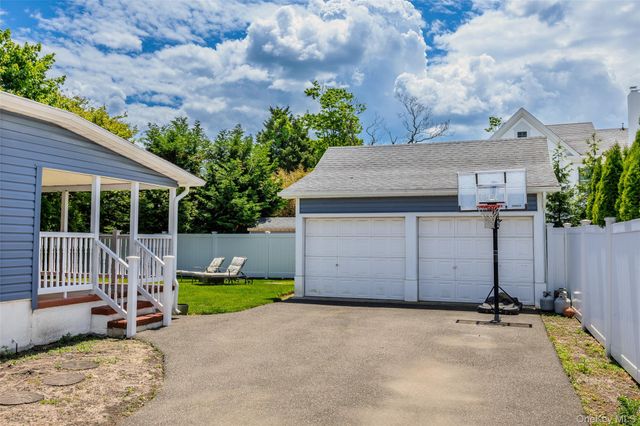 104 Elm Street, Sayville, NY 11782