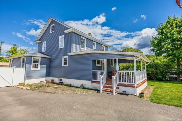 104 Elm Street, Sayville, NY 11782