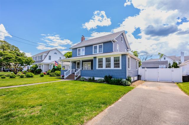 104 Elm Street, Sayville, NY 11782