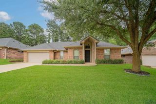 2532 Windmill Ln, Longview, TX 75601