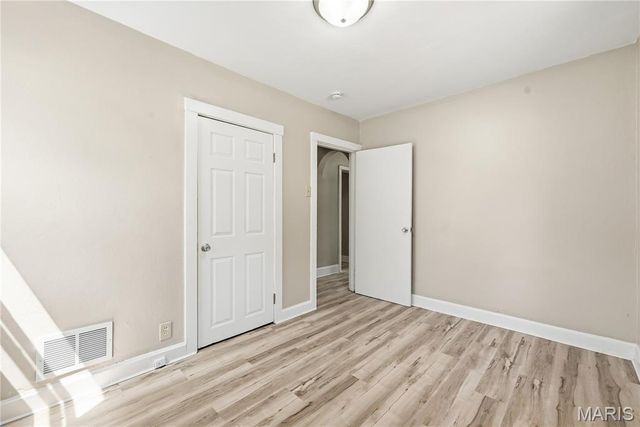 927 N Elm Avenue, Webster Groves, MO 63119
