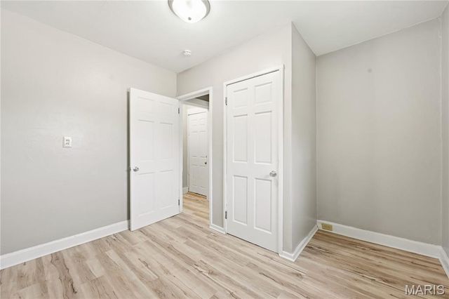927 N Elm Avenue, Webster Groves, MO 63119