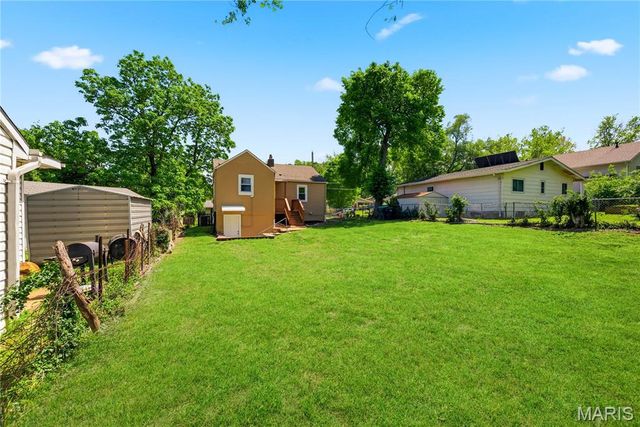 927 N Elm Avenue, Webster Groves, MO 63119