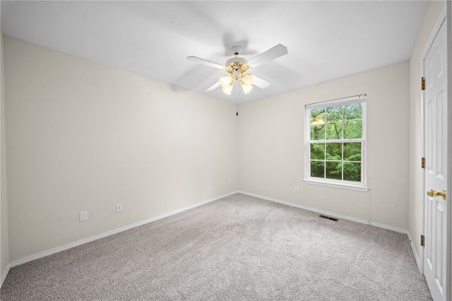 4 Winters Lane, Bella Vista, AR 72714
