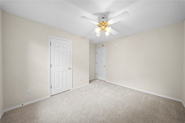 4 Winters Lane, Bella Vista, AR 72714