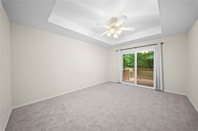 4 Winters Lane, Bella Vista, AR 72714