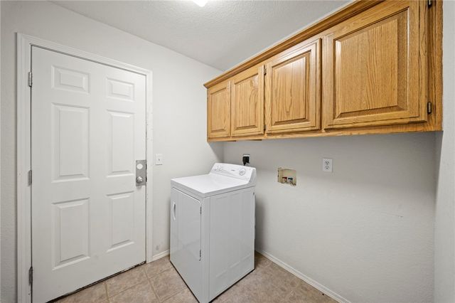 4 Winters Lane, Bella Vista, AR 72714