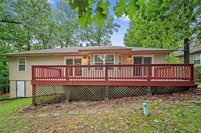4 Winters Lane, Bella Vista, AR 72714