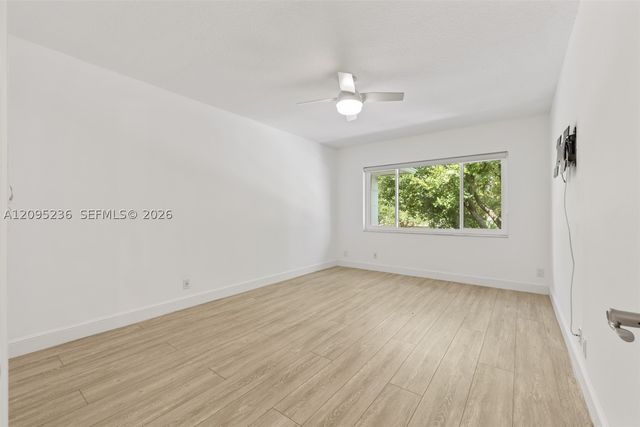 2210 NE 56th Pl 123, Fort Lauderdale, FL 33308