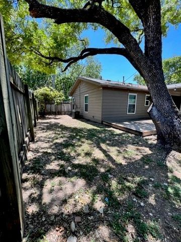 7909 Lazy LN A, Austin, TX 78757