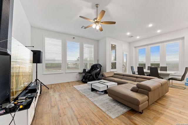 12418 Revolver Run, San Antonio, TX 78254