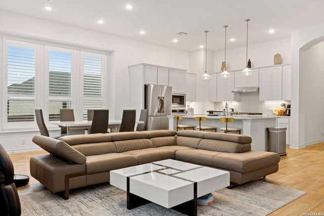 12418 Revolver Run, San Antonio, TX 78254