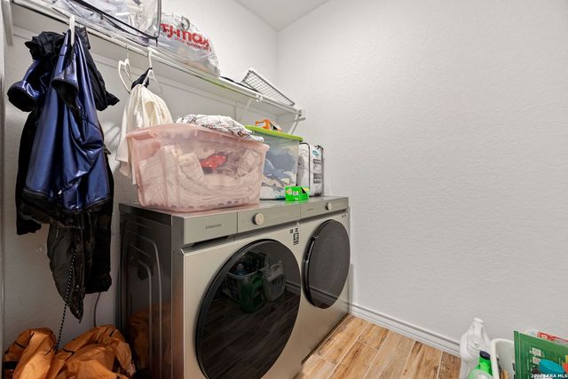 12418 Revolver Run, San Antonio, TX 78254