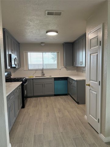 14207 Timberhaven Drive, Houston, TX 77066