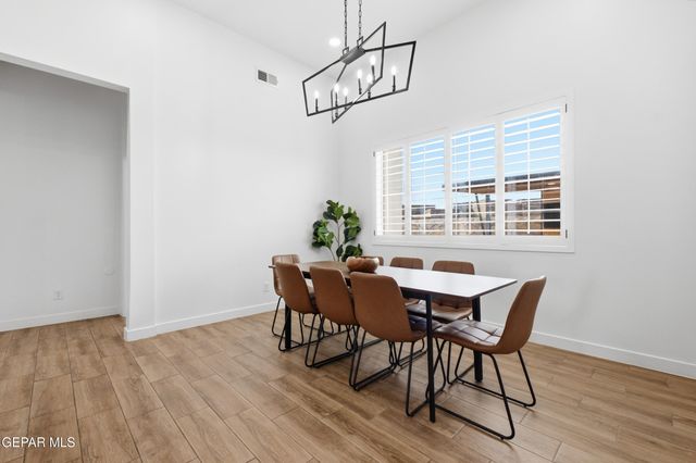 889 Kirkby Way, El Paso, TX 79928