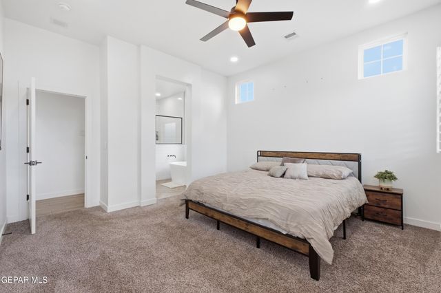 889 Kirkby Way, El Paso, TX 79928