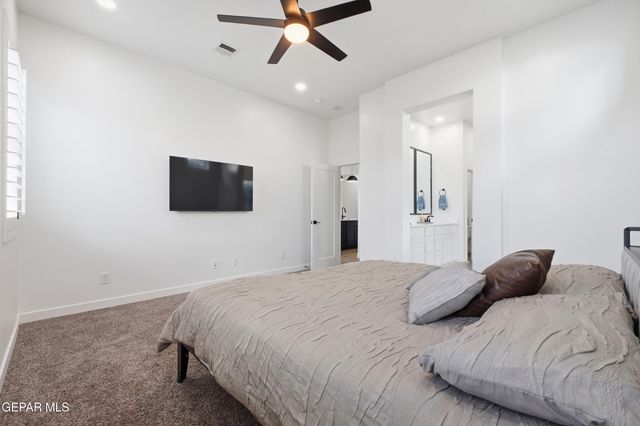 889 Kirkby Way, El Paso, TX 79928