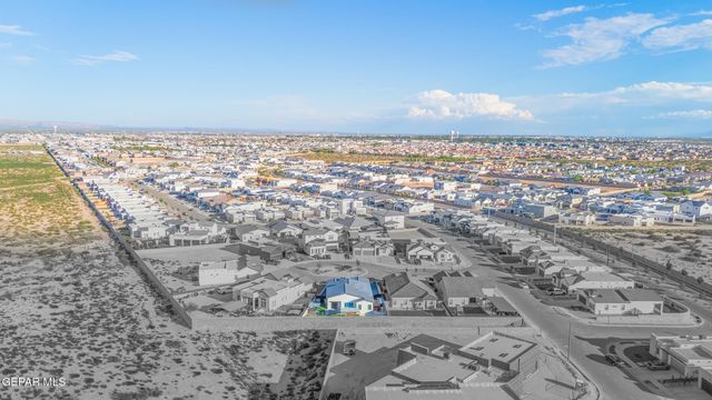 889 Kirkby Way, El Paso, TX 79928
