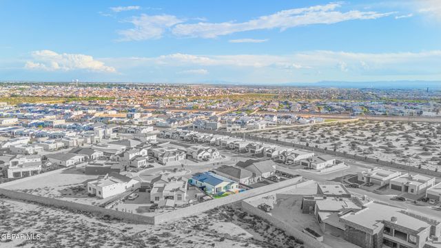 889 Kirkby Way, El Paso, TX 79928
