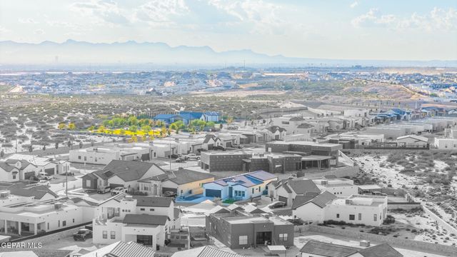 889 Kirkby Way, El Paso, TX 79928