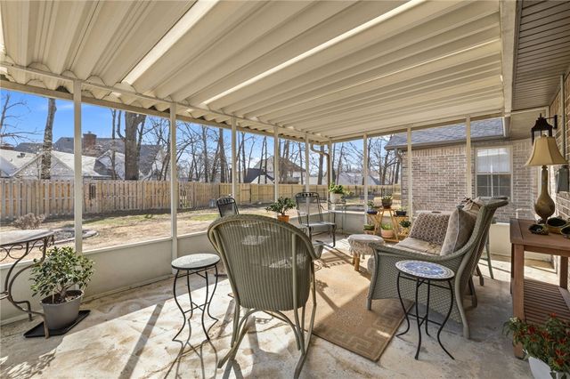 1623 Windsor Avenue, Springdale, AR 72764