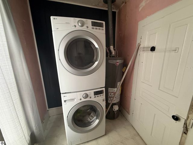 220 Alice Street, East Tawas, MI 48730