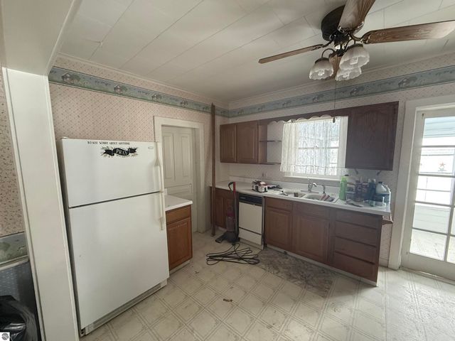 220 Alice Street, East Tawas, MI 48730