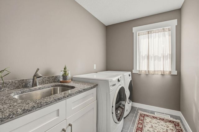 4231 Nokomis Avenue S, Minneapolis, MN 55406