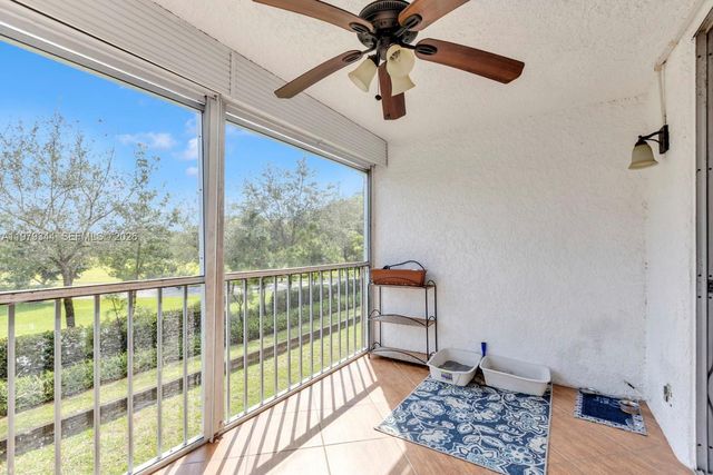 4550 NW 18th Ave 206, Deerfield Beach, FL 33064