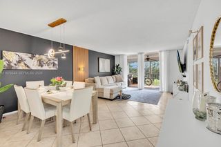 4550 NW 18th Ave 206, Deerfield Beach, FL 33064