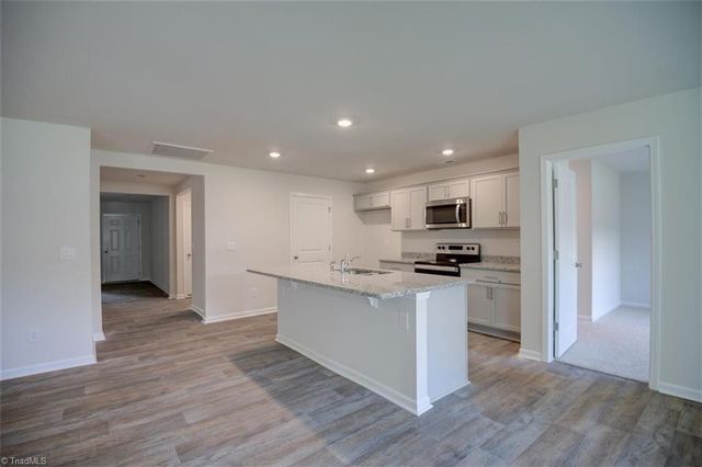 177 New Aspen Way, Linwood, NC 27299
