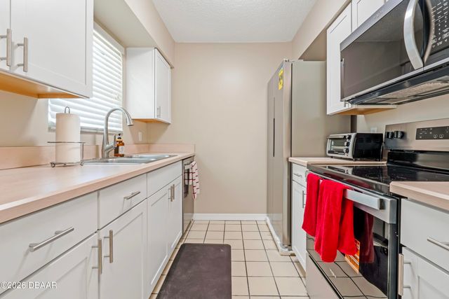 840 Center Ave Apt 24, Holly Hill, FL 32117