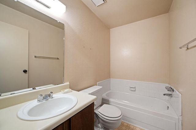 7606 Pepperbrook Drive, Houston, TX 77041