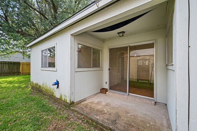 7606 Pepperbrook Drive, Houston, TX 77041